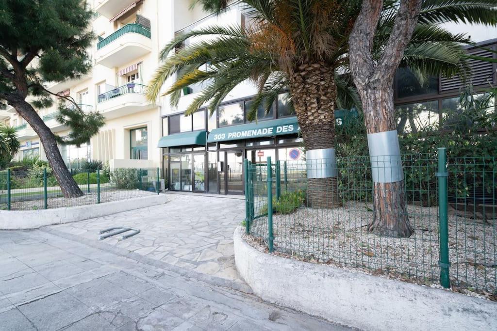 La Prom - A Two Bedroom Apartment With A Sea View Nizza Exterior foto